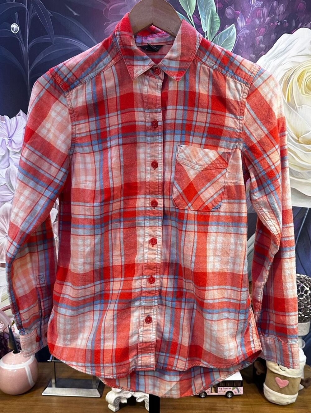 Eddie Bauer XS 100% Cotton Red Blue Plaid Button-Up Shirt Casual Classic Top